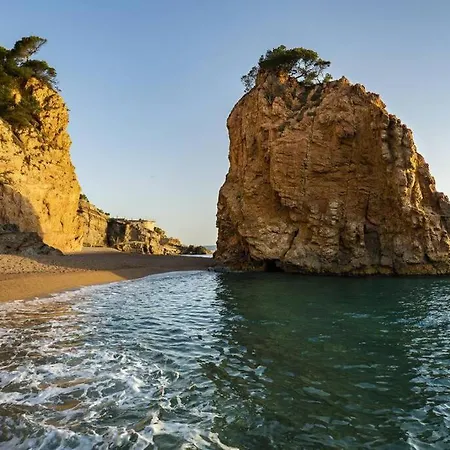 Nuevo. Reformado Con Vistas Panoramicas Y Piscina